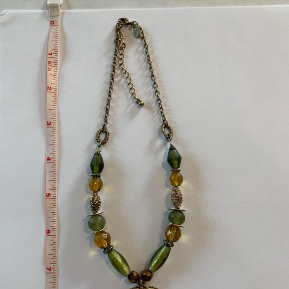 Lia Sophia necklace - Picture 2 of 2